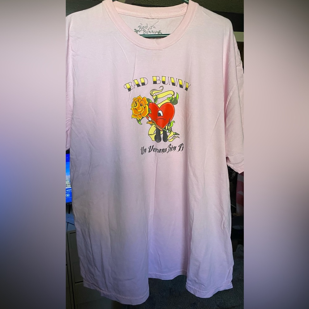 Bad bunny tour merch - un verano sin ti